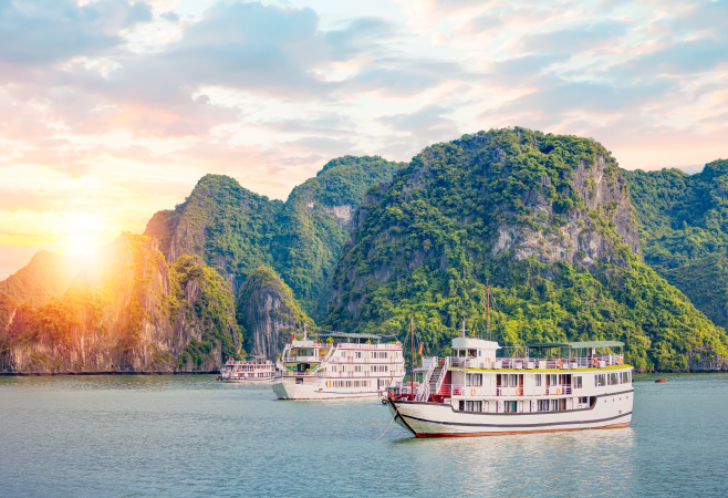 Ha Long Bay Cruise - Natural Wonder